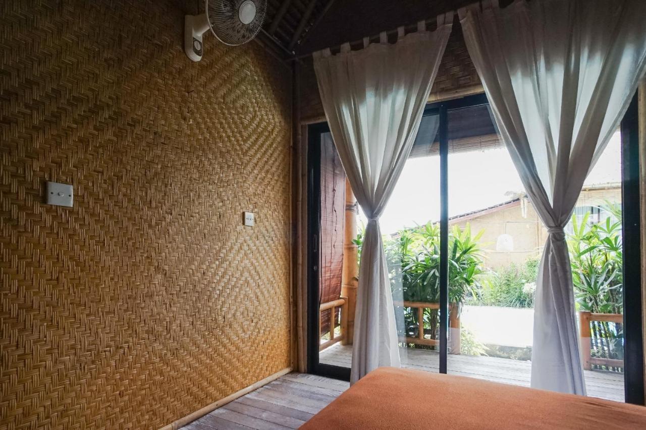 Moon Bamboo Apartment Canggu  Bagian luar foto