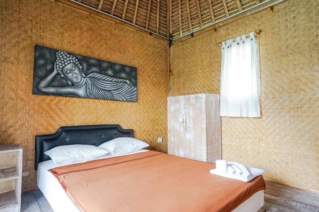 Moon Bamboo Apartment Canggu  Bagian luar foto